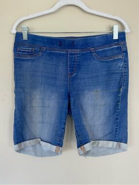 Faded Glory pull-on denim bermuda shorts Size Medium (1597)